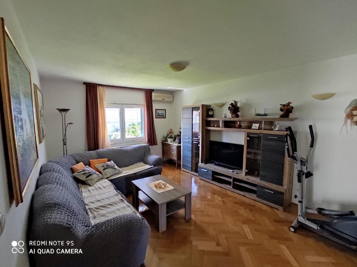 Apartmani Jole تروغير المظهر الخارجي الصورة